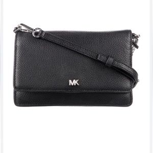 Michael Kors black smartphone leather crossbody